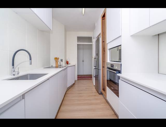 3 BEDROOM APARTMENT FOR SALE IN FONTAINEBLEAU